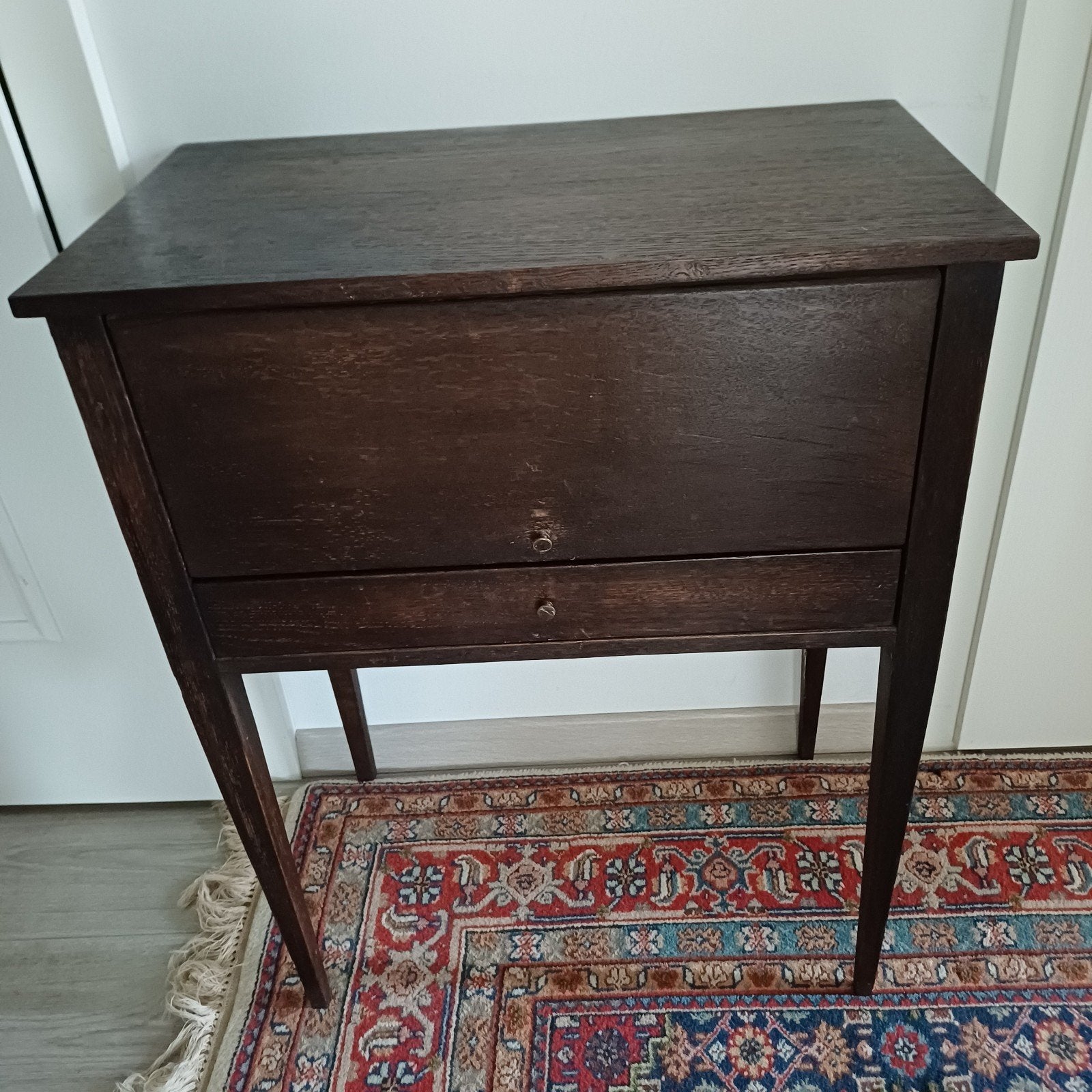 Antiek vintage tafeltje, Antiek en Kunst, Ophalen of Verzenden
