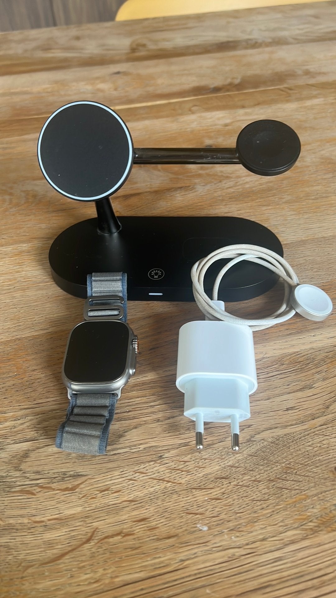 Apple watch Ultra 2 Titanium - 99% batterij, Ophalen, Zo goed als nieuw, Zilver, IOS