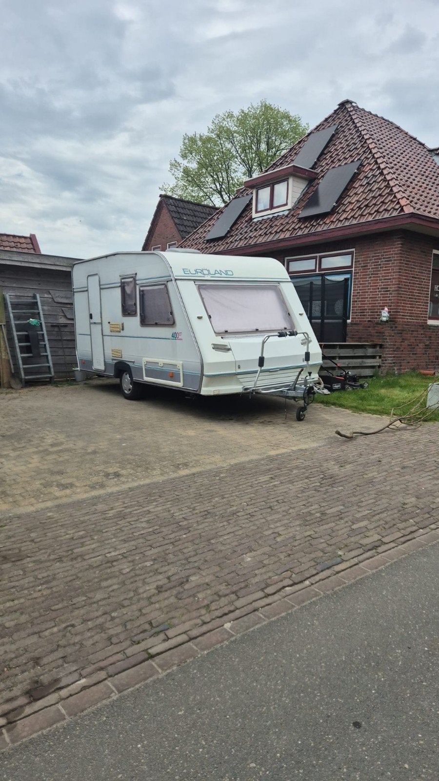 nog een nette Euroland caravan met voortent en stapelbed, Caravans en Kamperen, Overige merken, 750 - 1000 kg, Particulier, 5 tot 6 meter
