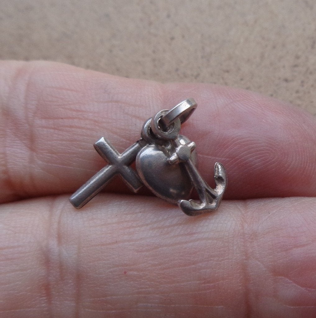 zilveren vintage bedel hoop, geloof, liefde [298], Sieraden, Tassen en Uiterlijk, Bedels, Overige merken, Verzenden, Zo goed als nieuw