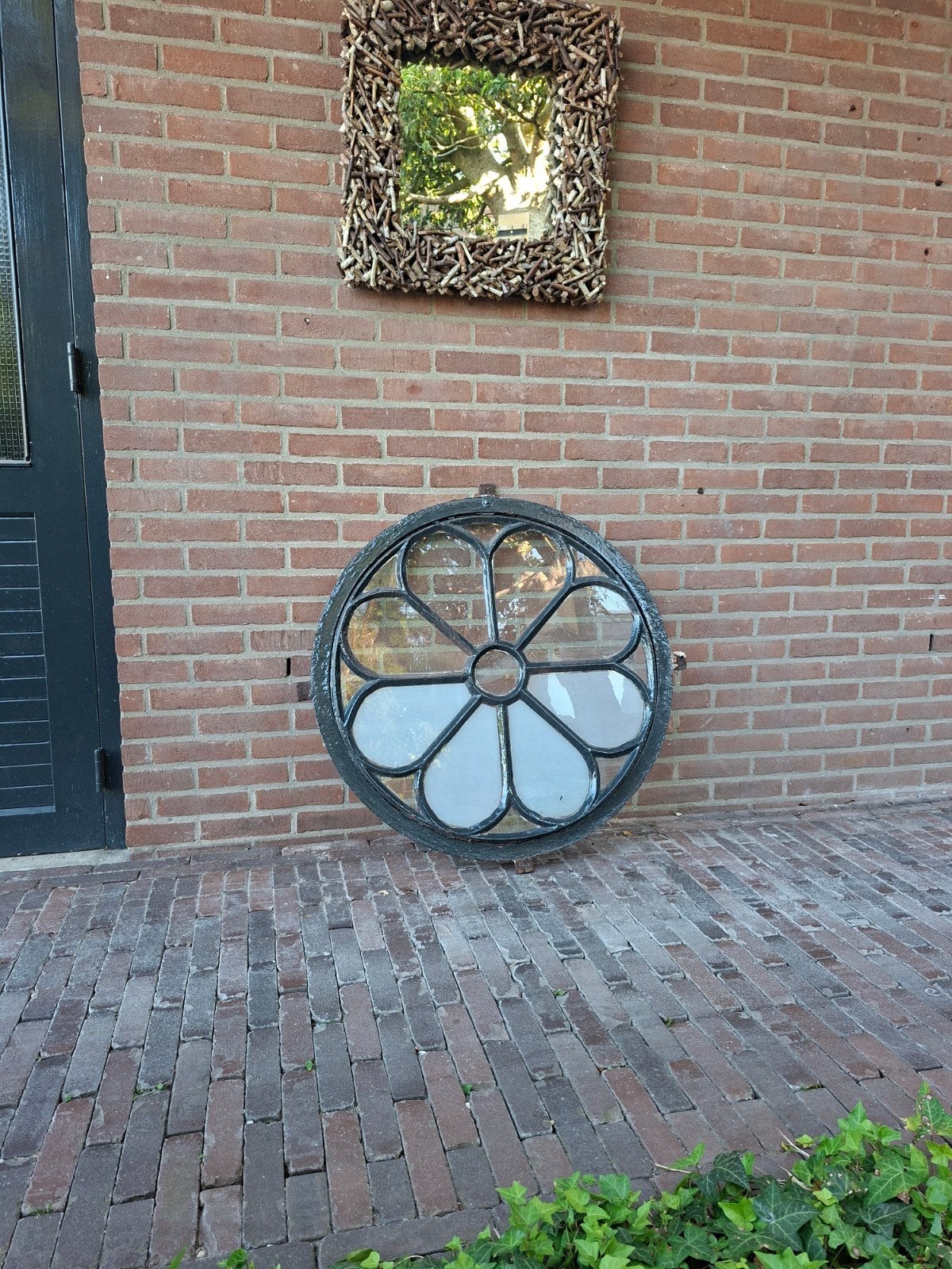 Mooi oud stalraam rond 84cm, Doe-het-zelf en Verbouw, Glas en Ramen, Ophalen of Verzenden, 80 tot 120 cm, Gevelraam of Ruit, 80 tot 120 cm