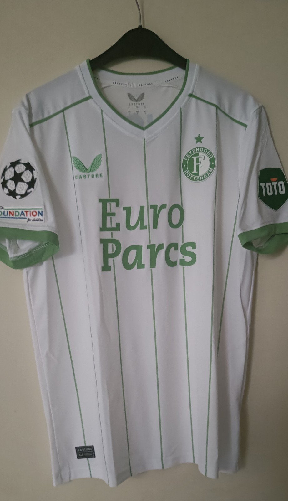 Feyenoord Uittenue 2023/2024 Wit/Groen - Maat L, Maat L, Ophalen of Verzenden, Zo goed als nieuw, Shirt