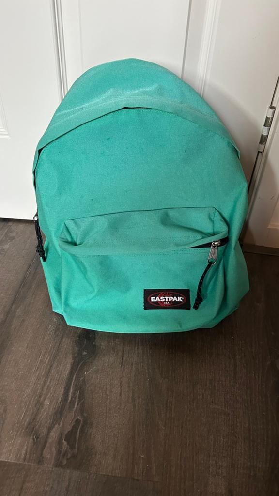 Eastpak padded pak'r groene rugzak, 24 Liter, 25 tot 40 cm, Ophalen of Verzenden, Zo goed als nieuw, 30 tot 45 cm