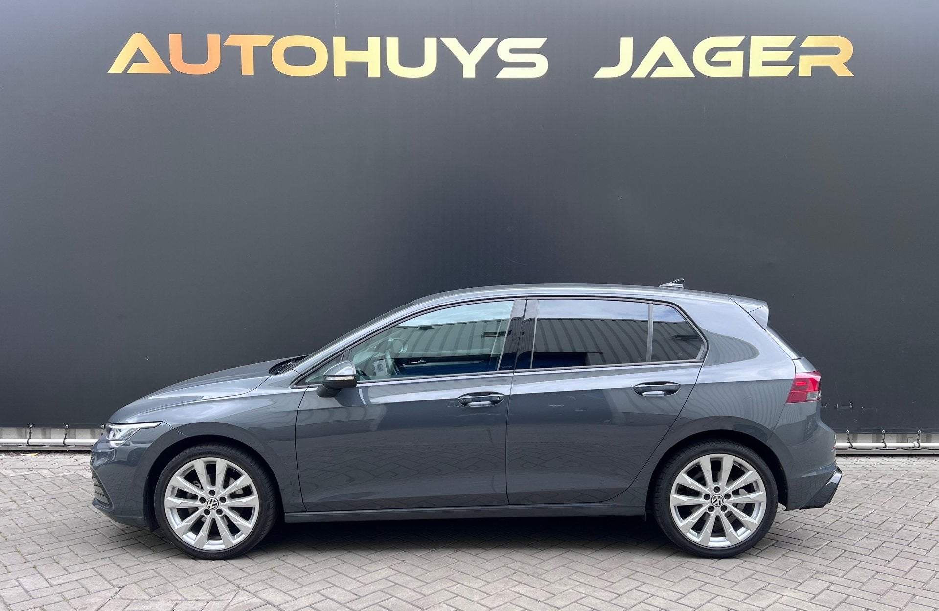 Volkswagen Golf 1.0 TSI Life Business - Sfeerverlichting Par, Voorwielaandrijving, Stof, Gebruikt, 4 cilinders