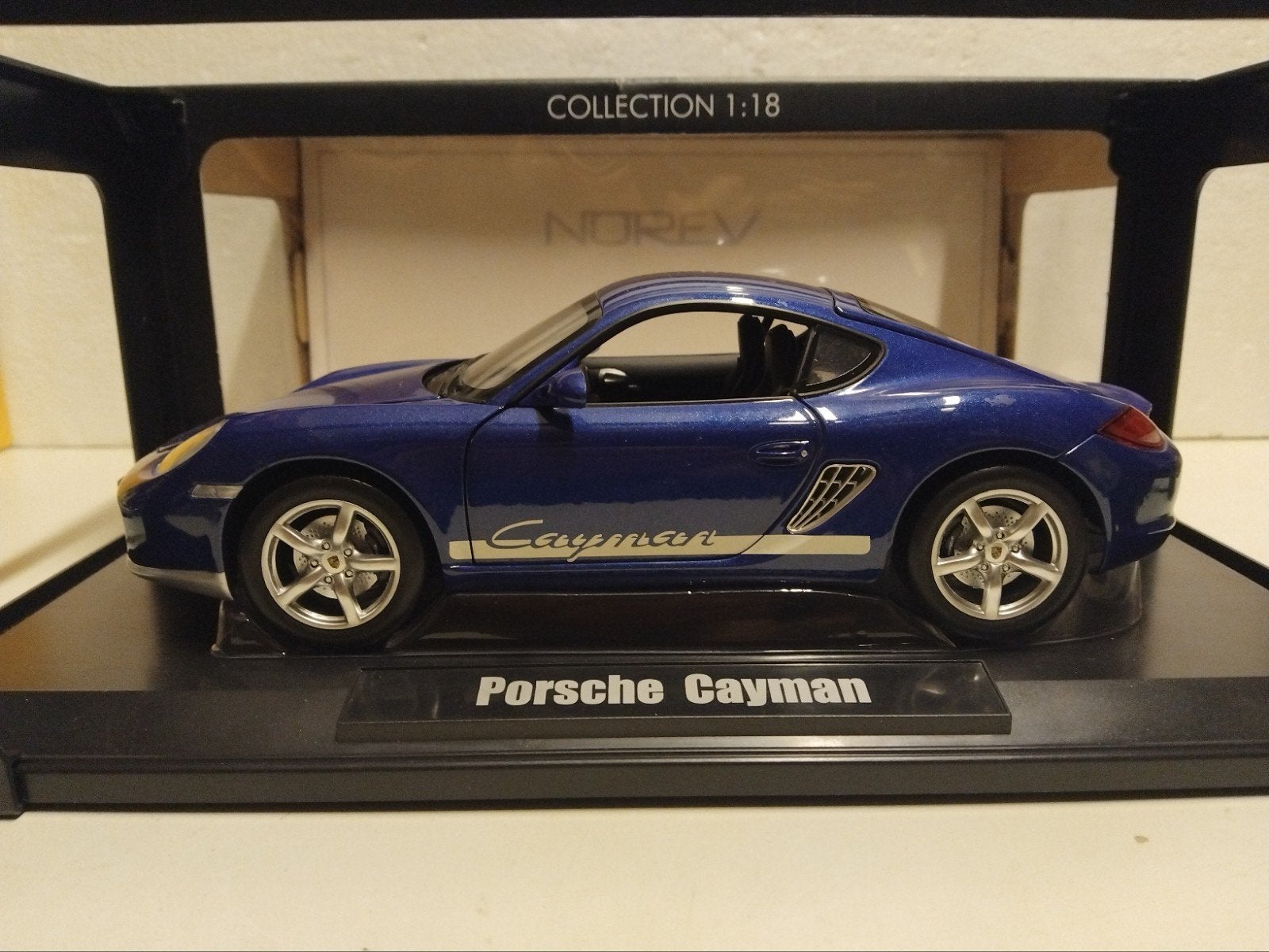 Porsche Cayman Coupe blauw NOREV metal 1:18 KRD, Hobby en Vrije tijd, Ophalen of Verzenden, Zo goed als nieuw, Auto, Norev
