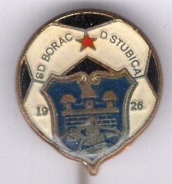 S.D. Borac D Stubica 1928 email voetbal speldje ( Z_110), Ophalen of Verzenden, Zo goed als nieuw, Sport, Speldje of Pin