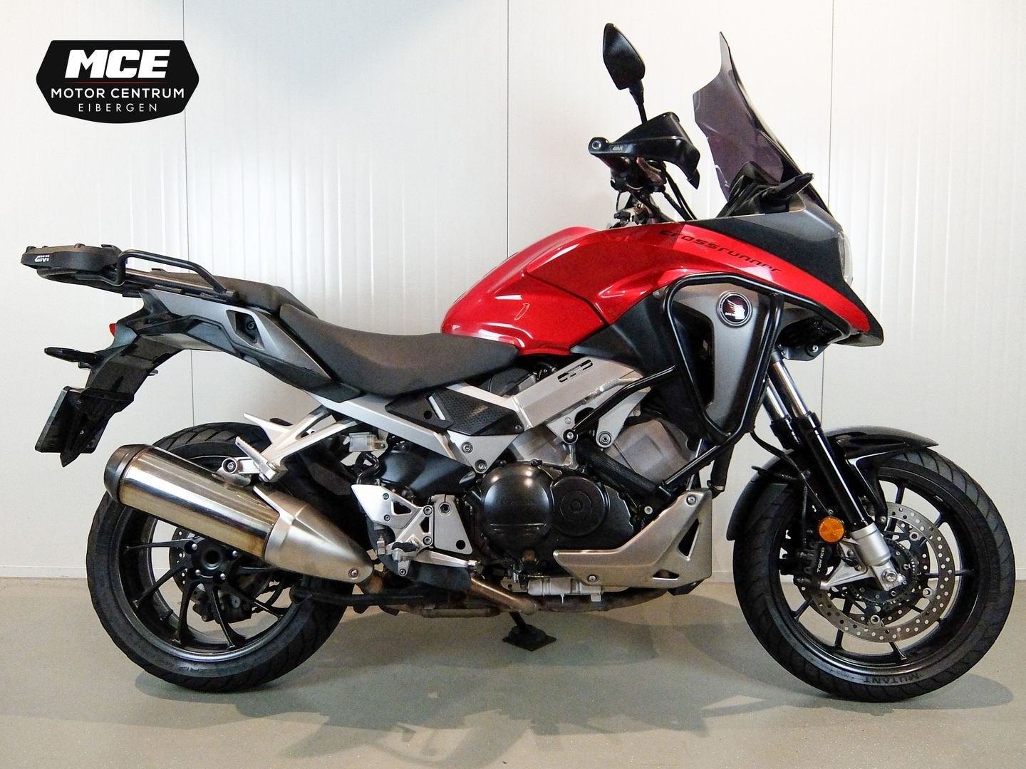 HONDA VFR 800 X CROSSRUNNER ABS (bj 2015), Motoren, Motoren | Honda, Bedrijf, Overig, 4 cilinders