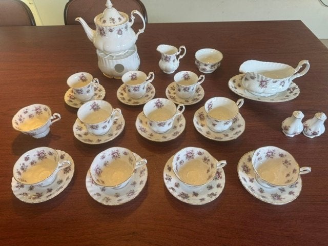 Servies Royal Albert, Antiek en Kunst, Antiek | Servies los, Ophalen