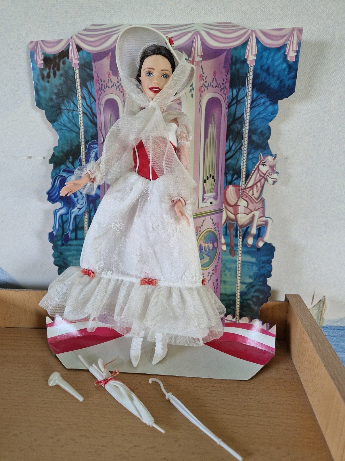 Mary Poppins Barbie disney, Ophalen of Verzenden, Zo goed als nieuw, Pop