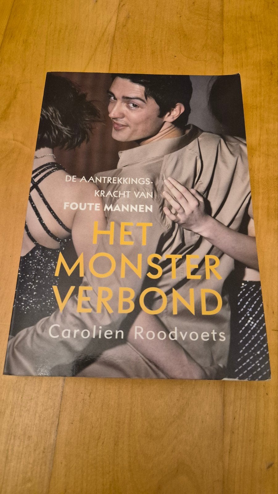 Het Monsterverbond - Carolien Roodvoets, Ophalen of Verzenden, Zo goed als nieuw, Carolien Roodvoets