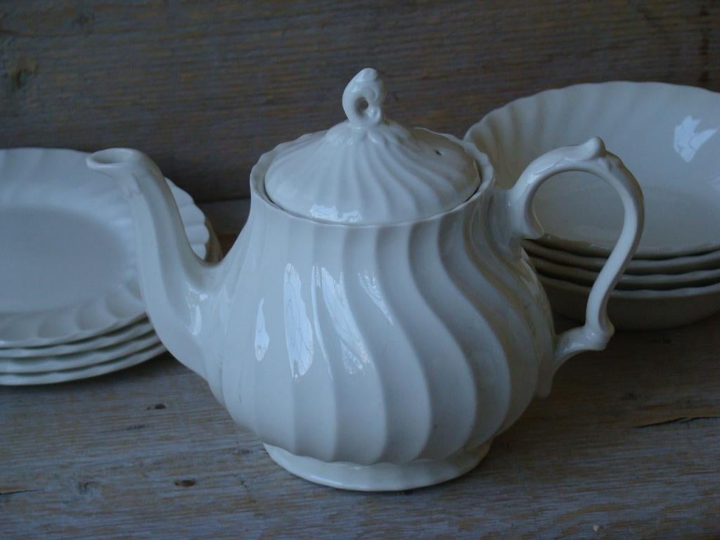 Servies, Engels, Myott Meakin, OLD CHELSEA, Off-White, gaaf, Ophalen of Verzenden