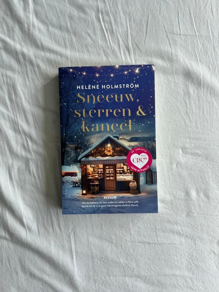 Sneeuw, sterren & kaneel, Ophalen of Verzenden, Zo goed als nieuw