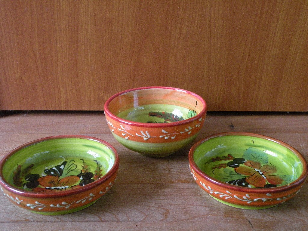 Schaaltjes, bakjes, leuke kleur., Porselein of Keramiek, Schaal, Rond, Ophalen of Verzenden