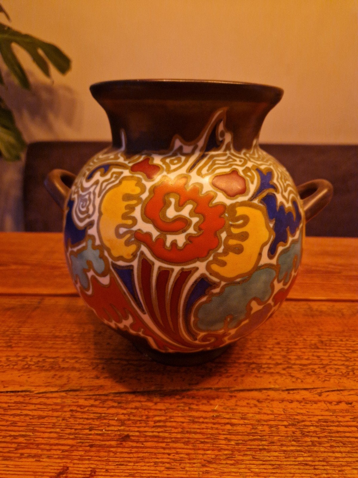 Art Deco plateelvaas (Ivora Gouda, decor 'Princess'), Antiek en Kunst, Ophalen of Verzenden