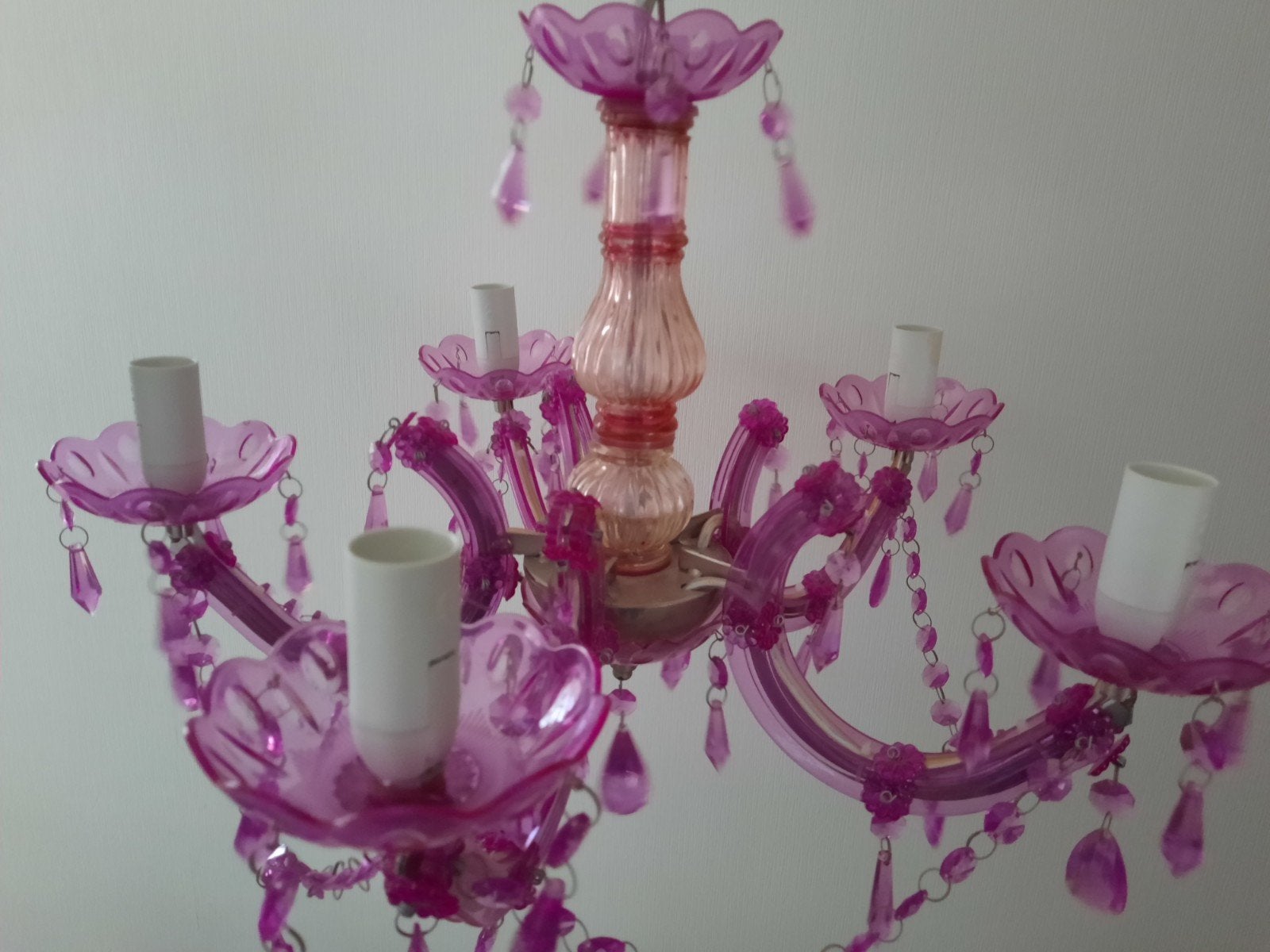 Roze hanglamp - kroonluchter, Ophalen, Zo goed als nieuw, Kunststof, Romantisch /Barok