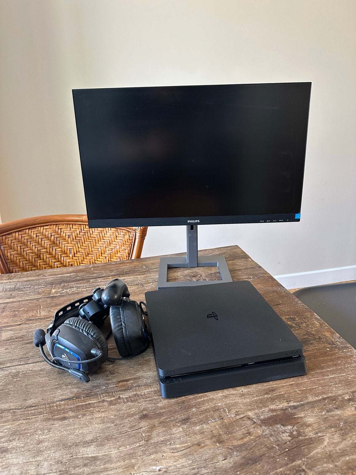 PlayStation 4 Slim met monitor en headset, Ophalen of Verzenden, Zonder controller, Slim, 500 GB