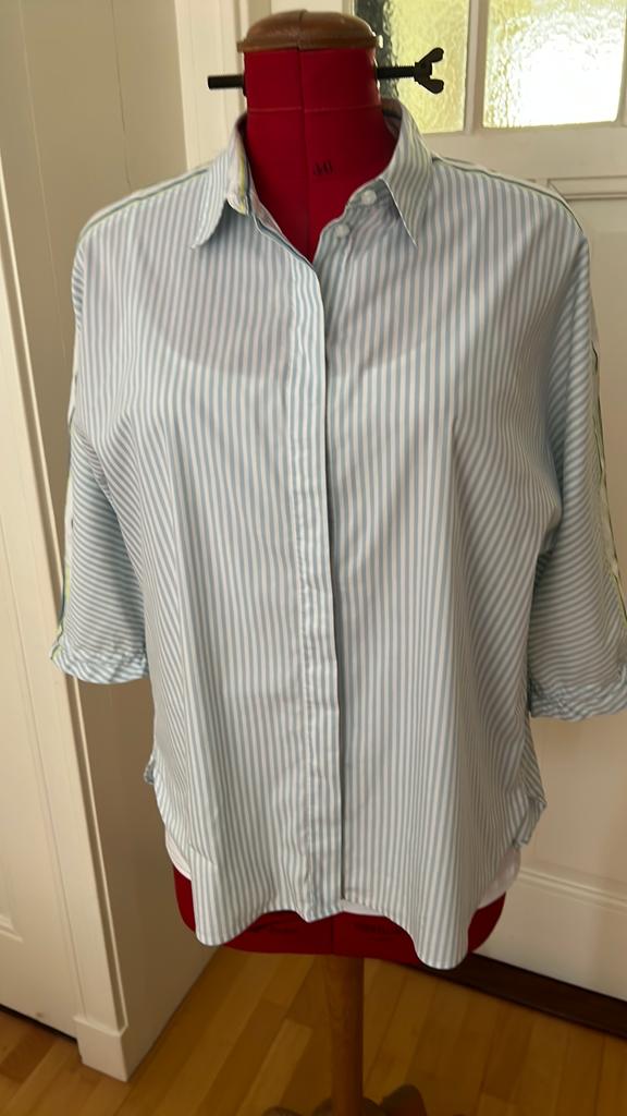 Marccain  blouse  , blauw/wit gestreept mt 6, Kleding | Dames, Blouses en Tunieken, Ophalen of Verzenden, Zo goed als nieuw, Wit
