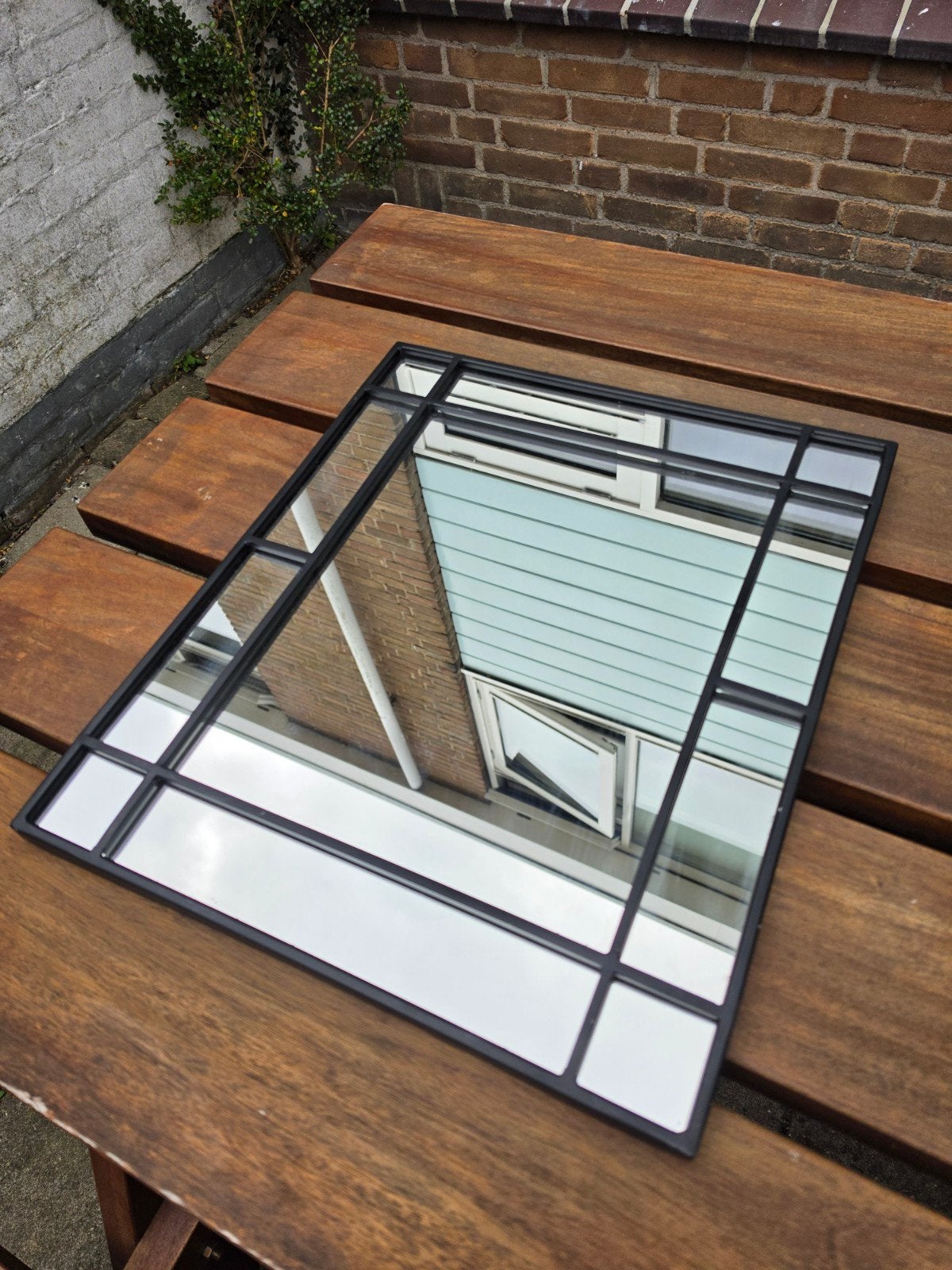 Spiegel met metalen lijst - H&M Home, Ophalen of Verzenden, Zo goed als nieuw, Rechthoekig, 50 tot 75 cm