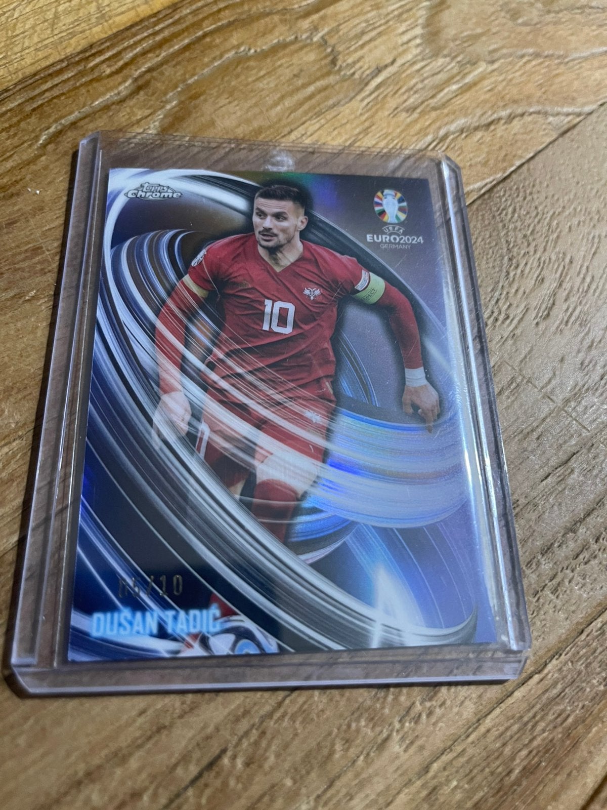 Dusan Tadic 05/10 Topps Euro 2024 Servie, Ophalen of Verzenden, Zo goed als nieuw, Plaatje