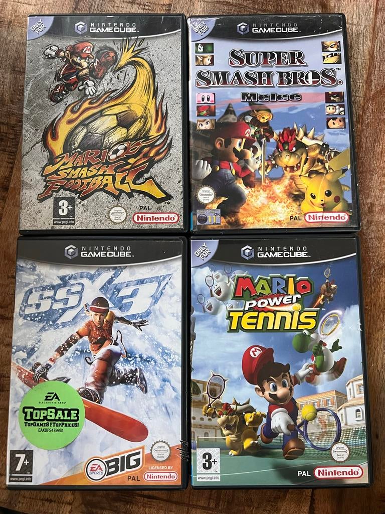 4 GameCube spellen: Mario Smash Football, Super Smash Bros., Spelcomputers en Games, Games | Nintendo GameCube, Gebruikt, Sport