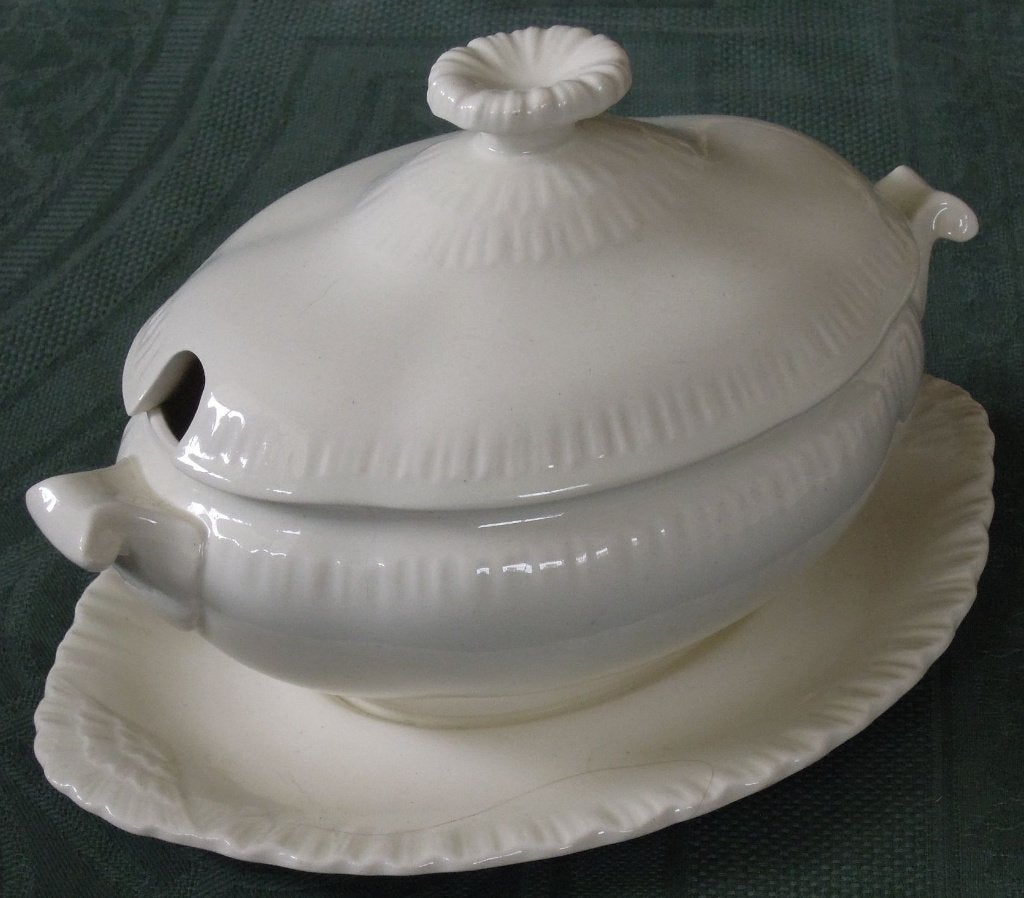 Nr L161: 1 Antiek Wedgwood Shell Edge terrientje, Ophalen of Verzenden