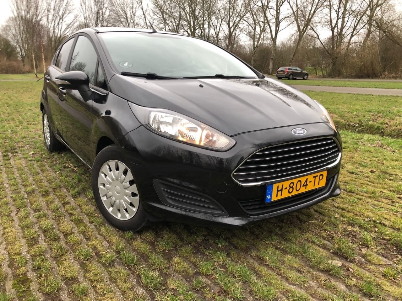 Ford Fiësta 1.5 Tdci 5DR 2015 Zwart, Auto's, Voorwielaandrijving, Euro 5, 96 €/maand, Leder en Stof