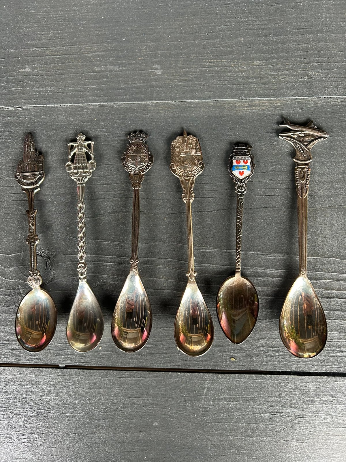 17 verzilverden souvenir lepeltjes, Ophalen of Verzenden