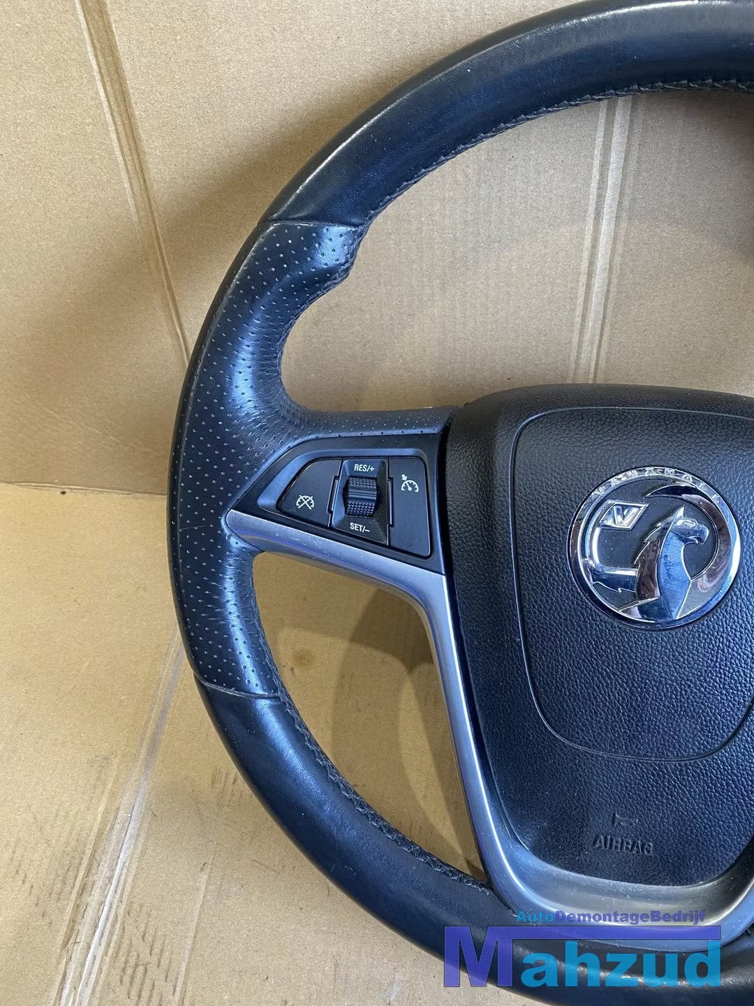 Foto 4 van OPEL ASTRA J INSIGNIA MOKKA ZAFIRA stuurwiel met airbag