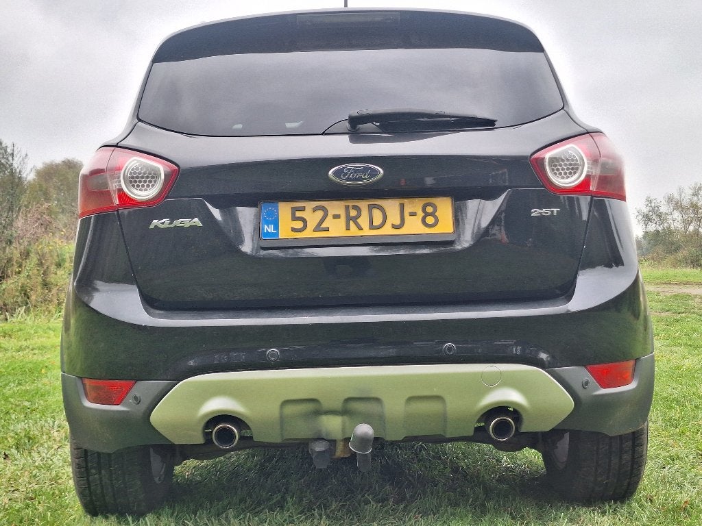 Ford Kuga 2.5 T /200pk  4x4 automaat, Auto's, Automaat, Zwart, 1553 kg, Vierwielaandrijving