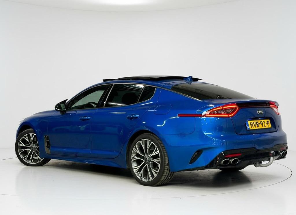 Kia Stinger GT-Line 2WD - Pano - Leder - Adaptive - Trekhaak, Automaat, Achterwielaandrijving, Gebruikt, Zwart