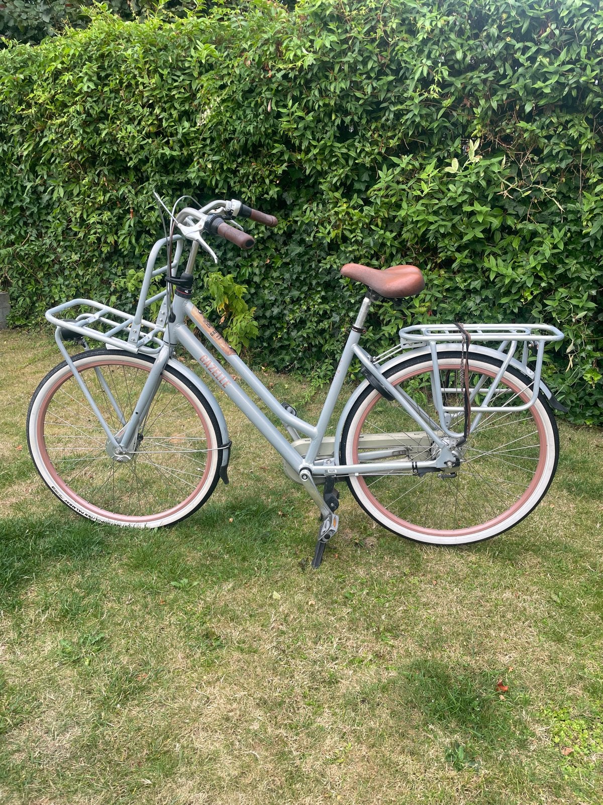 Gazelle HeavyDuty transportfiets - Zo goed als nieuw, Fietsen en Brommers, Fietsen | Dames | Damesfietsen, Ophalen, Terugtraprem