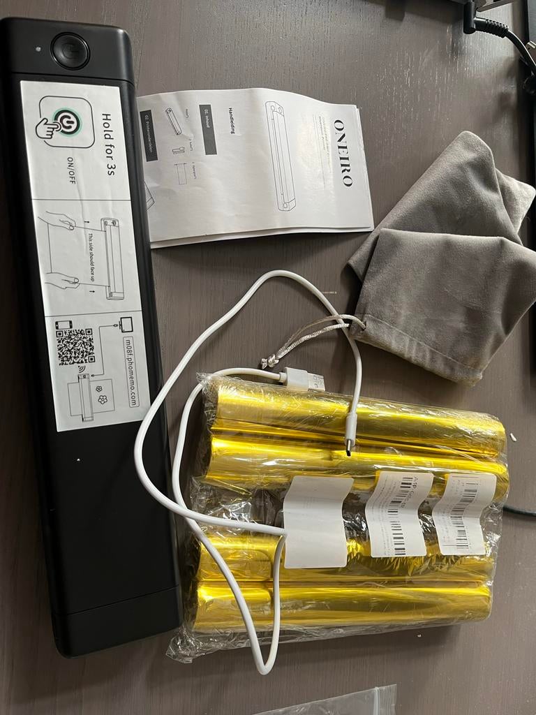 Draagbare A4 Thermische Printer met Extra Papier, Computers en Software, Printers, Nieuw, Printer, Thermo-printer, Zwart-en-wit printen