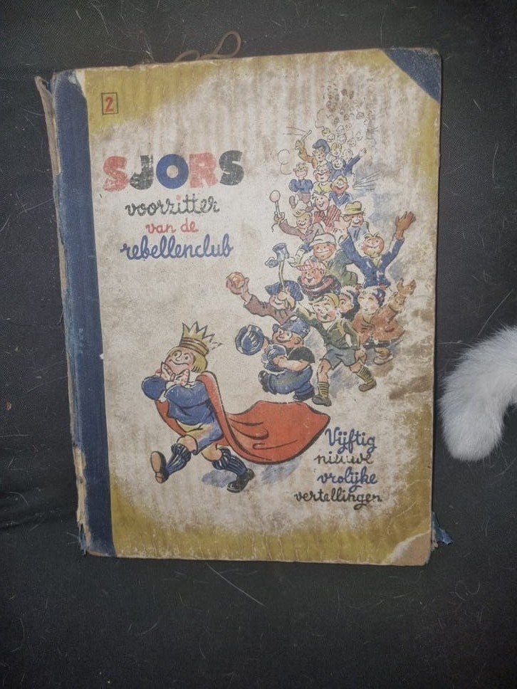 2e Sjors van de Rebellenclub - Vijftig vrolijke vertellingen, Eén stripboek, Ophalen of Verzenden, Gelezen, Frans Piët