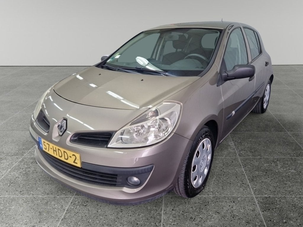 Renault Clio 1.2 TCE Expression (bj 2008), Auto's, Gebruikt, 4 cilinders, Beige, Origineel Nederlands