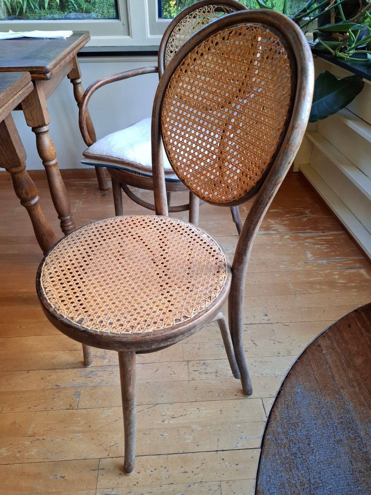 4 thonet stoel met webbing zitting en rugleuning, Ophalen of Verzenden