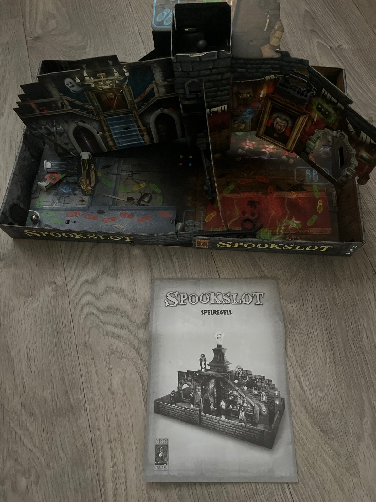 Spookslot Bordspel - Compleet met spelregels, Drie of vier spelers, Ophalen, Gebruikt