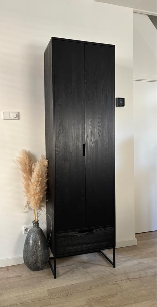 WOOOD Wandkast Silas Zwart - 60x210x36 cm, Ophalen of Verzenden, Zo goed als nieuw