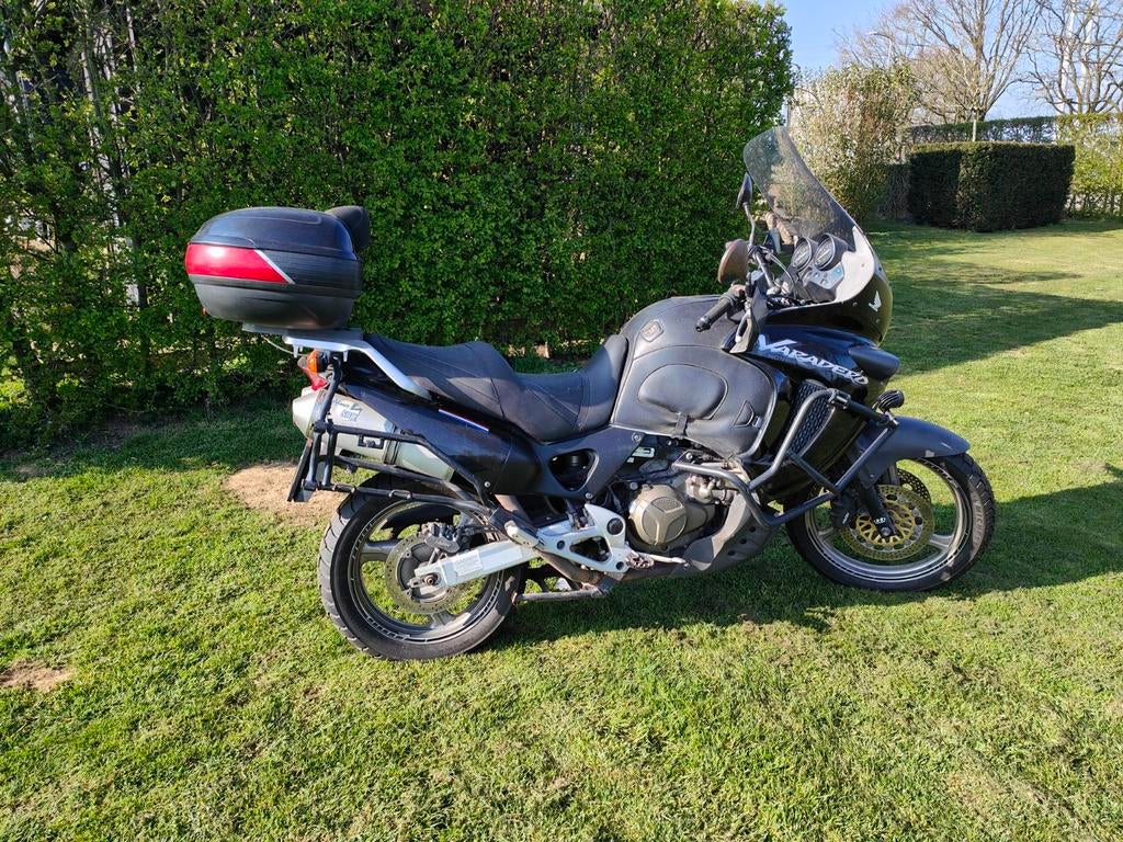 Honda Varadero 1000 -bouwjaar 2002 Avontuurlijke Toermotor, 2 cilinders, Motorrijbewijs A, Particulier, Meer dan 35 kW
