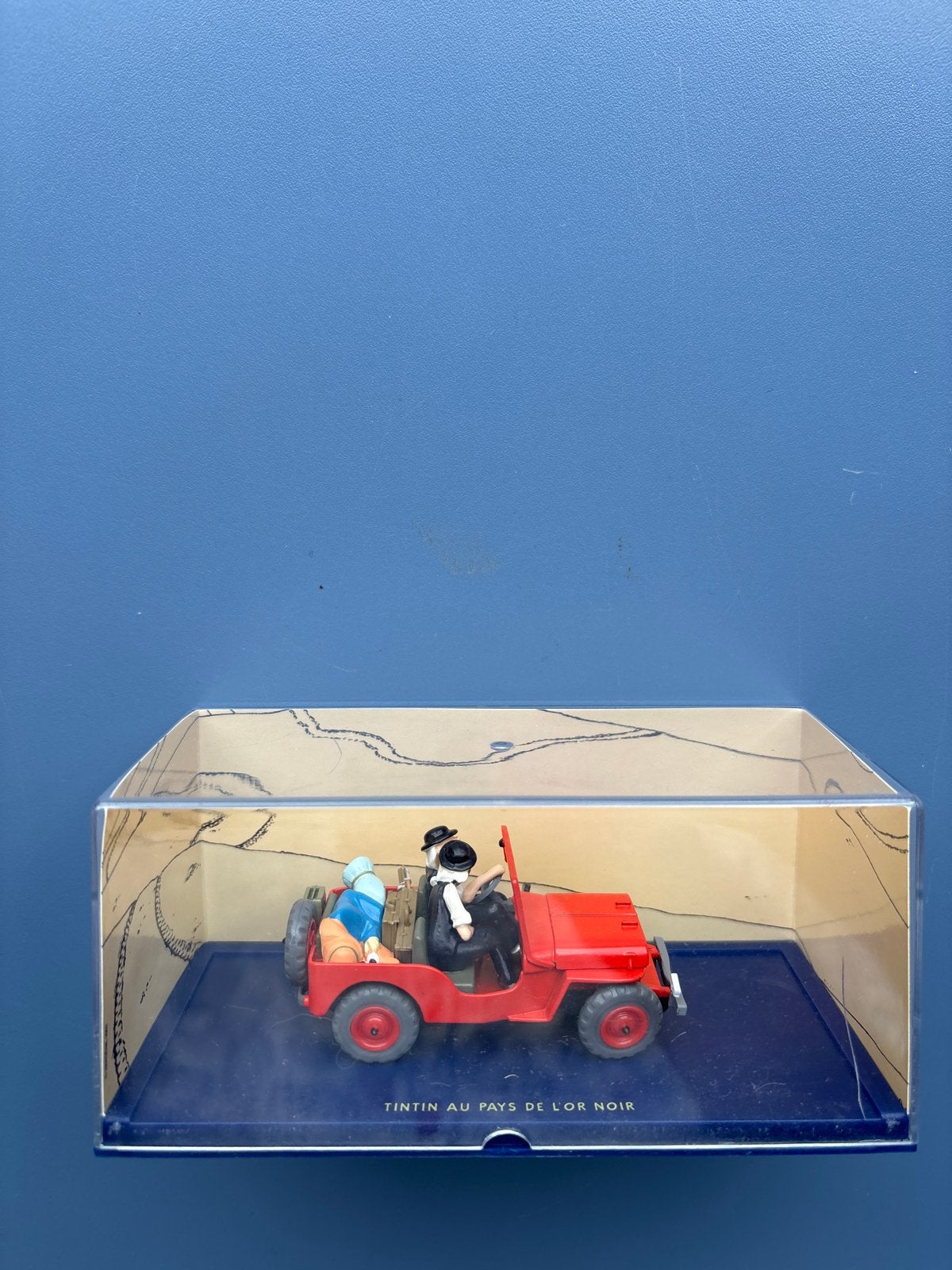 Kuifje auto 1/43 - De Jeep uit Kuifje en het Zwarte Goud, Ophalen of Verzenden, Zo goed als nieuw, Auto, Overige merken