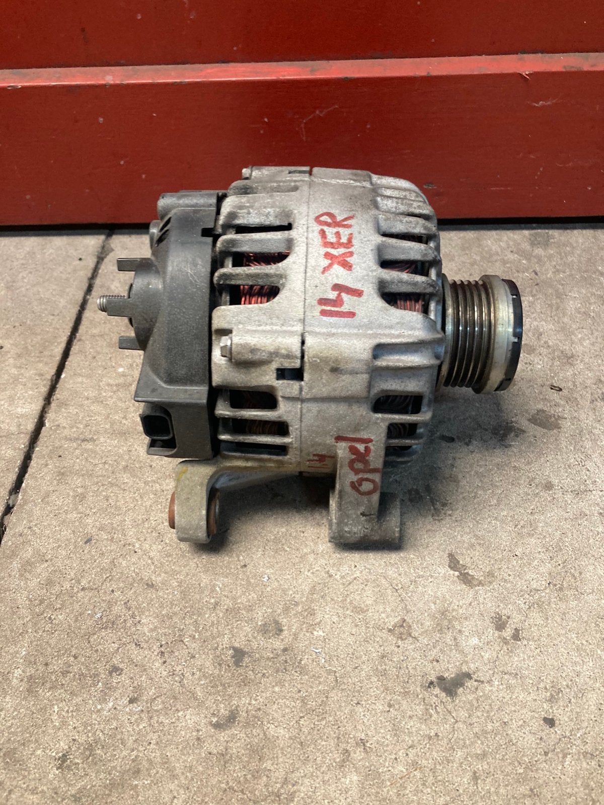 Dynamo Opel Corsa D 1.4 16V Oe nr. 13581893 A14XER, Ophalen of Verzenden, Gebruikt, Opel