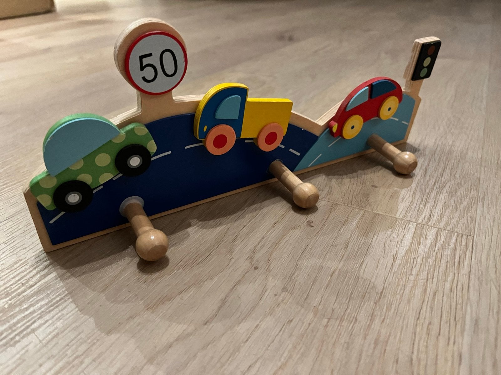 Kapstok 3 hangers - Auto thema, Ophalen, Zo goed als nieuw, Minder dan 100 cm, Kinderkapstok