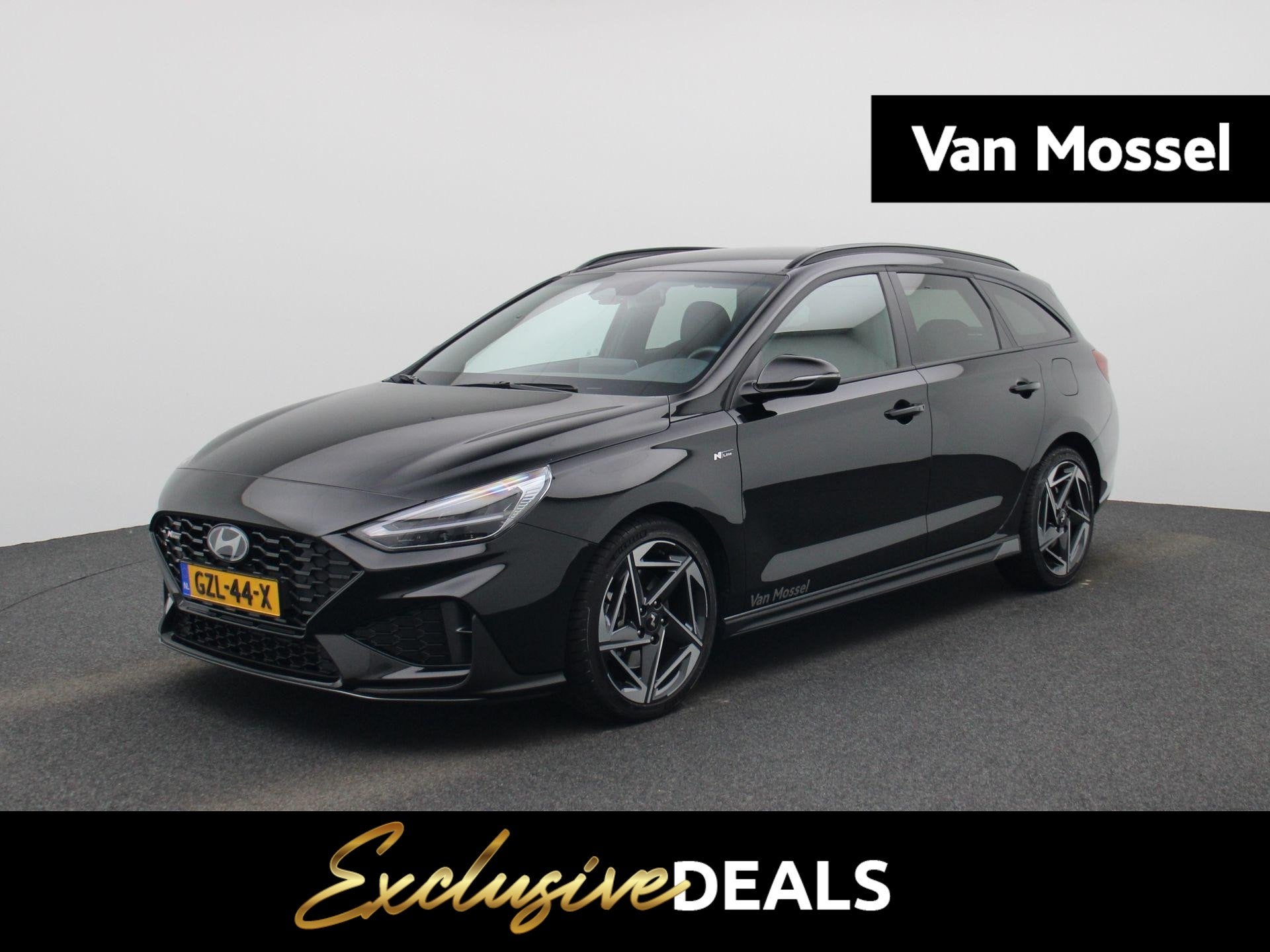 Hyundai i30 Wagon 1.5 T-GDi MHEV N Line | Stoelverwarming |, Auto's, 4 cilinders, 610 kg, Zwart, Origineel Nederlands