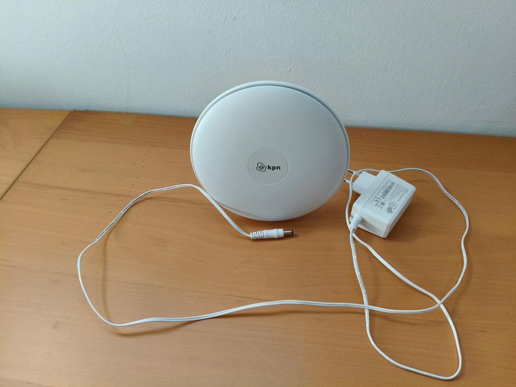 KPN SuperWifi Punt - Wit, Ophalen of Verzenden, Zo goed als nieuw, Router, KPN