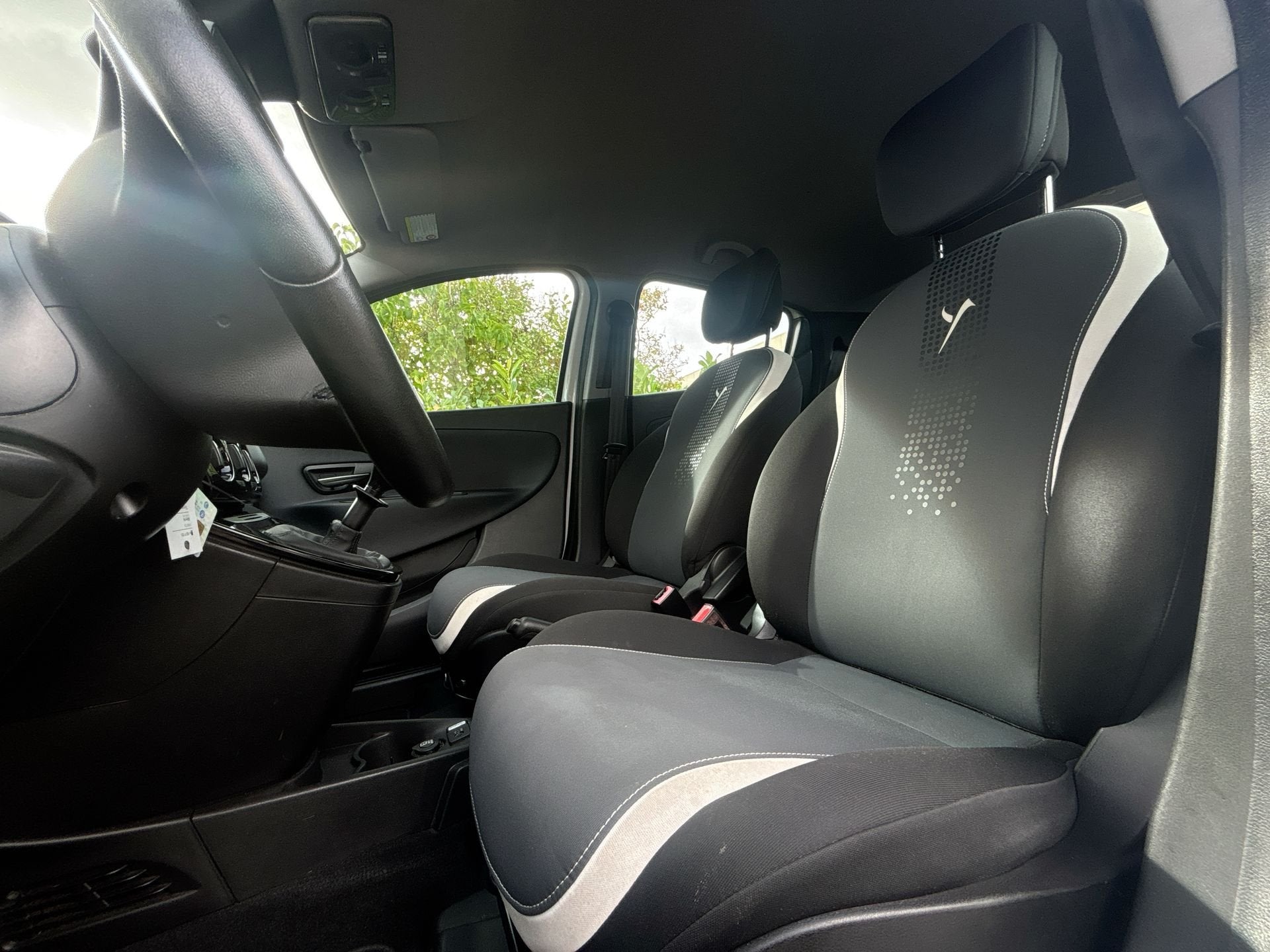 Lancia Ypsilon 0.9 TwinAir Elefantino Plus |CRUISE|ELEKTRISC, Dealer onderhouden, Stof, Gebruikt, Wit