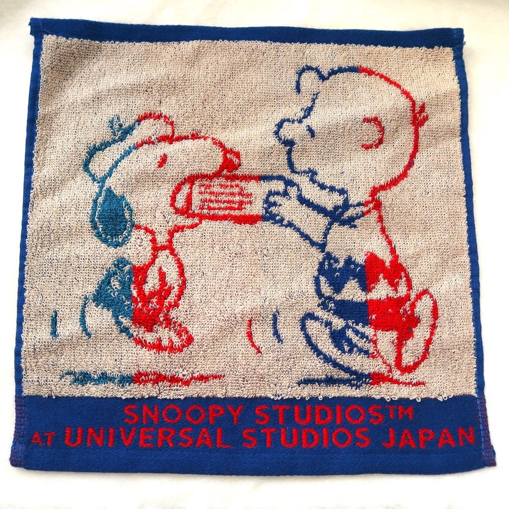 Snoopy Peanuts Comics Handdoekje van Universal Studios Japan, Verzamelen, Stripfiguren, Nieuw, Gebruiksvoorwerp, Snoopy, Verzenden