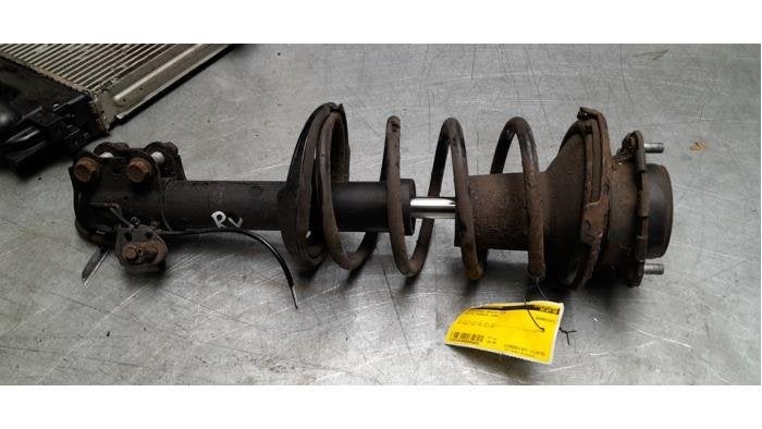 Schokdemper rechts-voor van een Toyota Avensis, Gebruikt, -, -, Ophalen of Verzenden