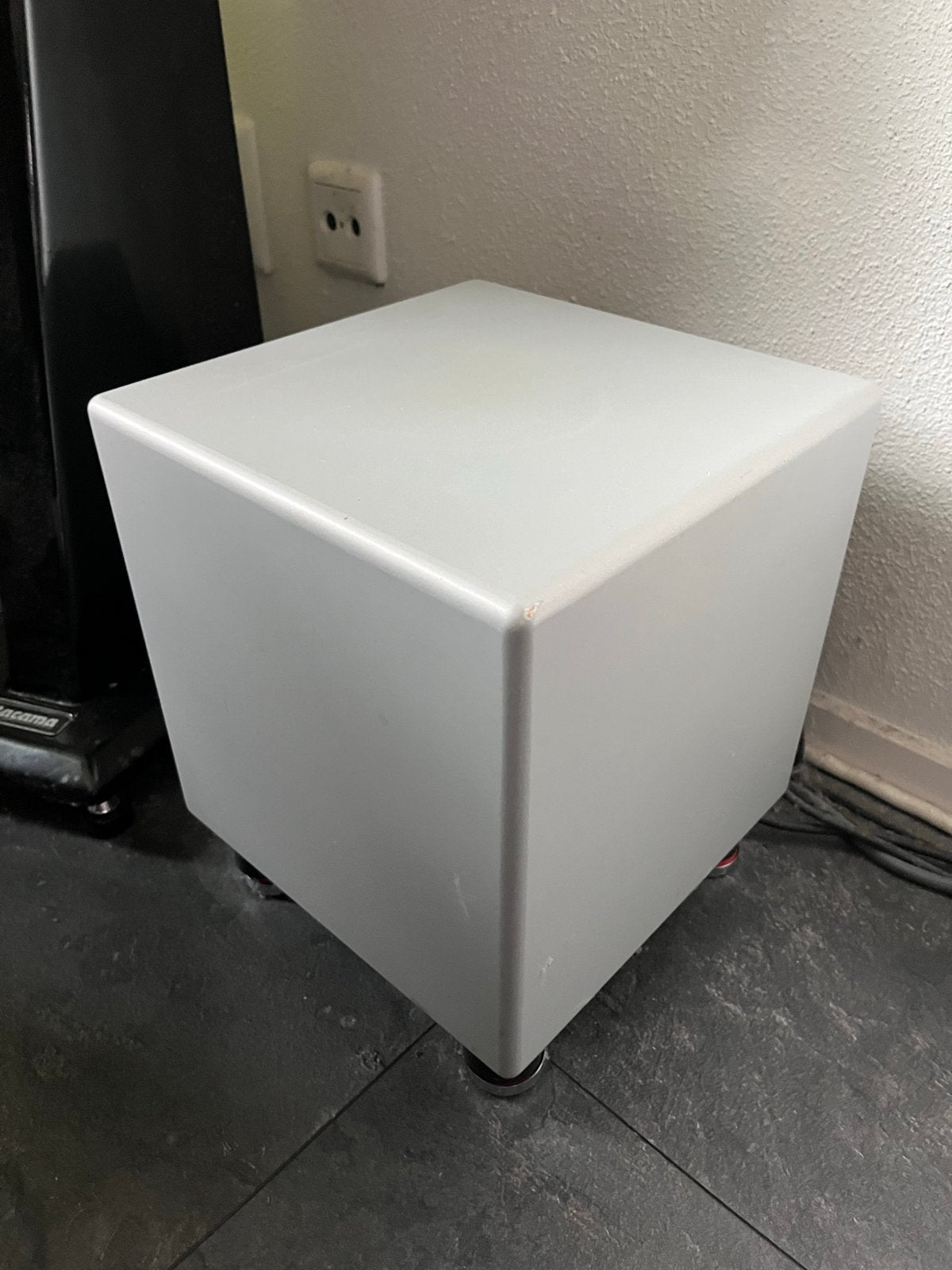 REL Quake 2 actieve subwoofer, Audio, Tv en Foto, Gebruikt, Subwoofer, 60 tot 120 watt, Ophalen