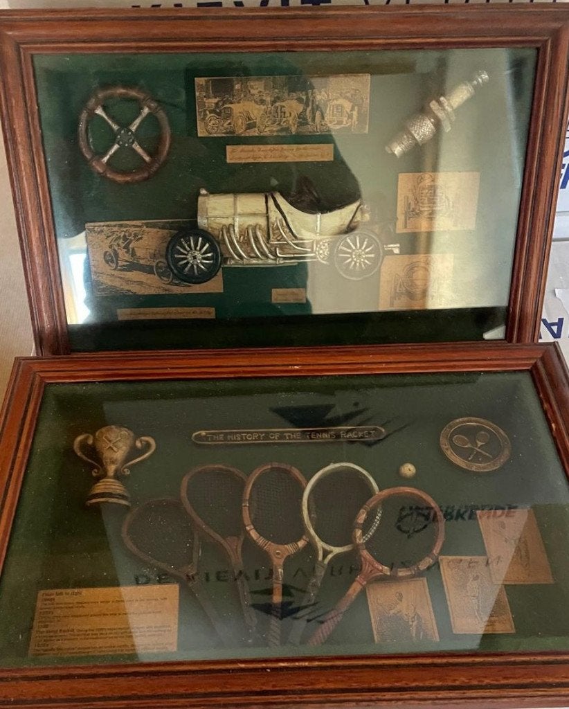 2 vintage 3D wanddecoraties – tennis & klassieke auto, 22 cm, Hout, Decoratieobject, 32 cm