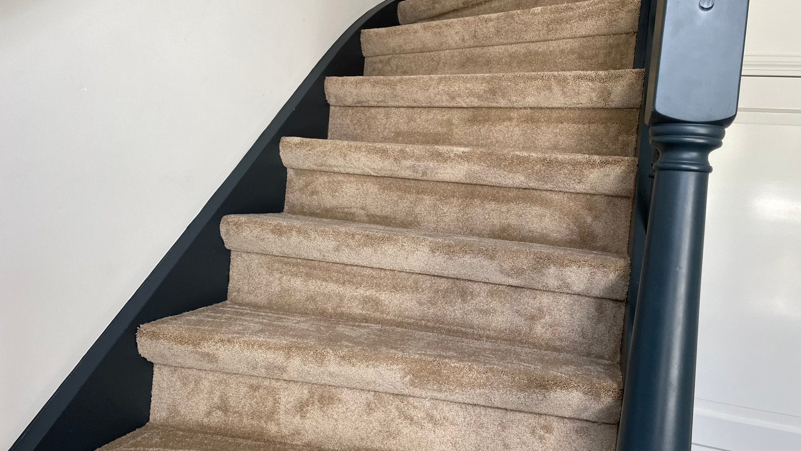 Trap bekleden regio Rotterdam & Den Haag vanaf €395,-, Ophalen, Nieuw, Blauw, Tapijt