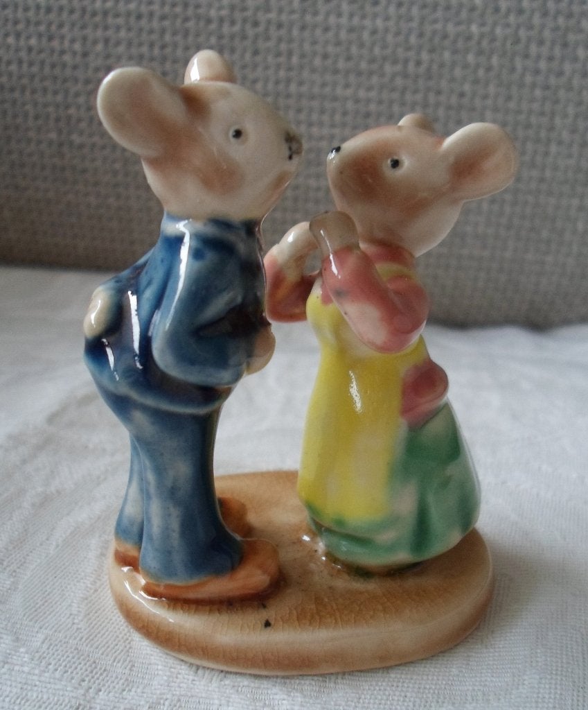 2 Porseleinen muisjes. Albert Kessler, Verzamelen, Beelden en Beeldjes, Ophalen of Verzenden, Zo goed als nieuw, Dier